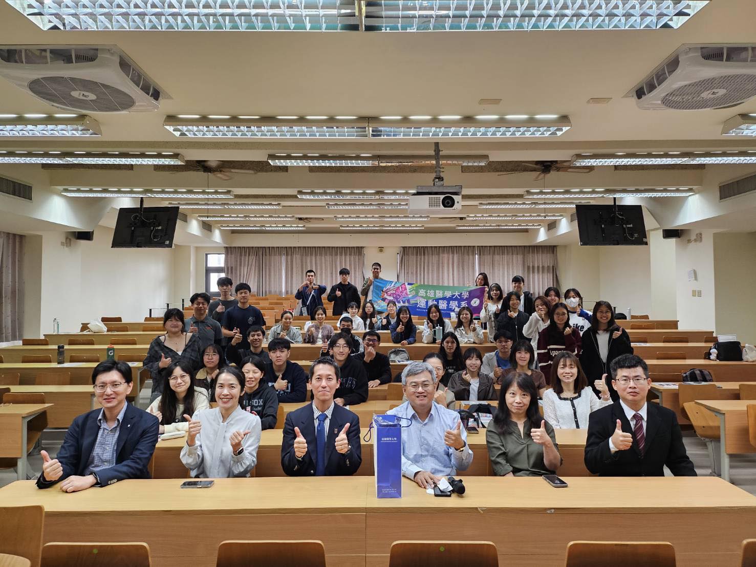 604910662 122183632232461860 3436941222592556530 n